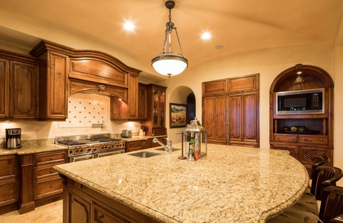 Herradura Villa | Villa La Perla: Oceanfront Bliss with Pool & Spa Amenities