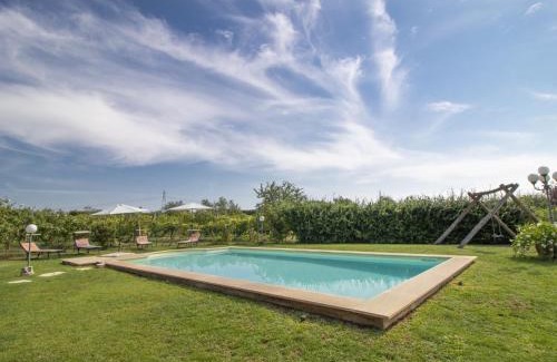 Corchiano Villa | Discover Villa La Quercia: Family & Pet-Friendly Retreat