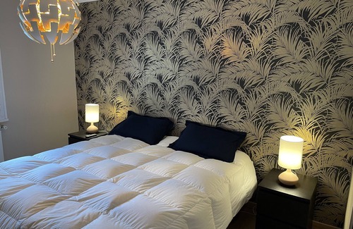 Figeac Cabin | Family-Friendly Villa LA Roseraie in Beautiful Figeac