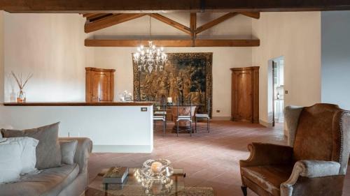 Bucine Resort | Villa La Selva Wine Resort: Oceanfront Bliss Awaits