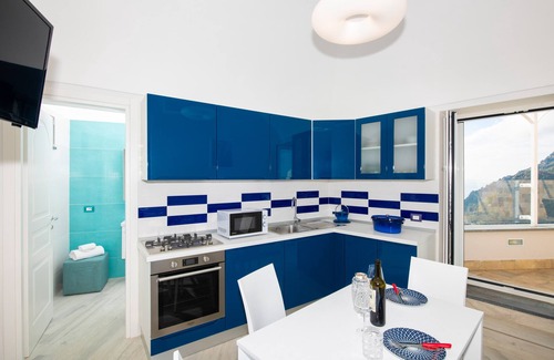Montepertuso Villa | Villa La Tagliata: Oceanfront Bliss with Free Breakfast