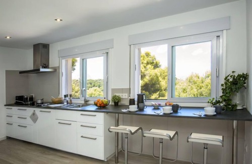 Mar Azul House | Experience Oceanfront Bliss at Villa La Tahona