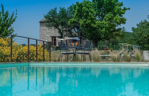 Acqualagna Villa | Villa La Torre 8: Family-Friendly Villa with Ocean Views