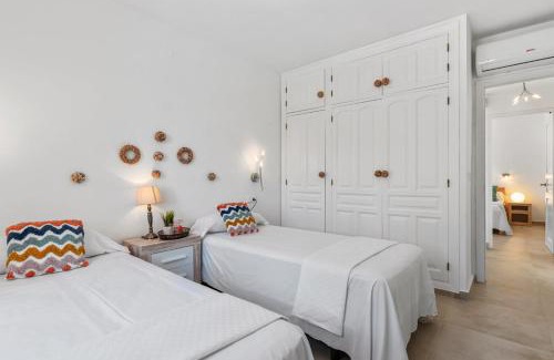 Urbanitzacio la Fustera Villa | Relax at Villa La Tranquilidad - 4-Star Family Retreat