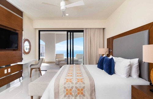 Santa Rosa Resort | Experience Villa La Valencia: 3 Resort Locations Await