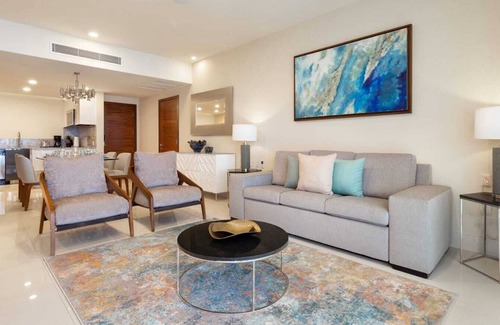 Santa Rosa Resort | Experience Villa La Valencia: 3 Resort Locations Await