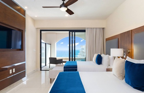 Santa Rosa Resort | Villa La Valencia Beach Resort & Spa in Los Cabos Awaits