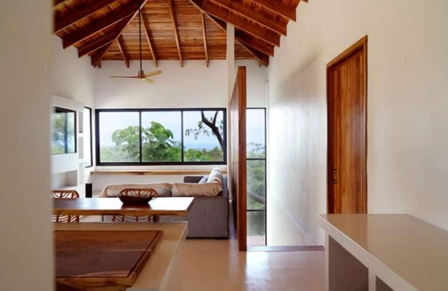 Ostional Apartment | Oceanfront Villa Labellavista with Spa and Breakfast