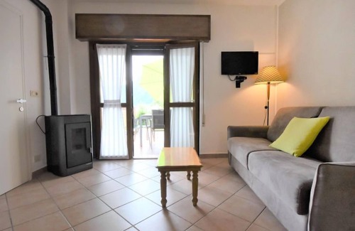 Vesta House | Oceanfront Villa Lackas: Guest Rated 9.4, Pet Friendly Oasis