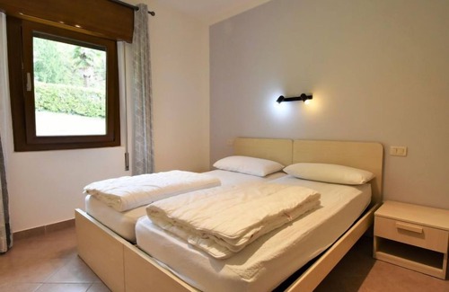 Vesta House | Top-Rated Villa Lackas: Pet-Friendly with Ocean Views