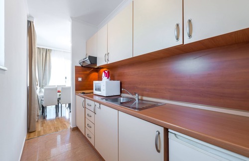 Stikovica House | Villa Lanterna: Poolside Ocean Views & Family-Friendly Stays