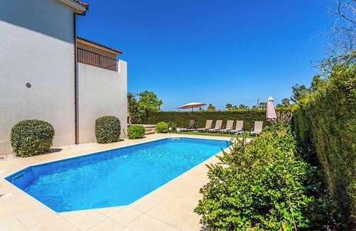 Latsi Villa | Discover Villa Lara Latchi: Family-Friendly Three Bedroom Retreat