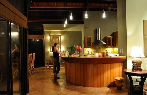 Stuart Hertz Villa | Experience Villa Las Clementinas: Infinity Pool & Spa Retreat