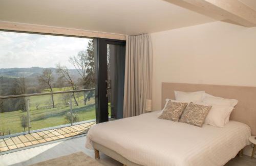 La Chapelle-Aubareil House | Villa Lascaux: Oceanfront Stay with Pool & Hot Tub
