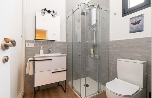 Triana Apartment | Villa Laura: Guest Rated 9/10 for an Unforgettable Stay