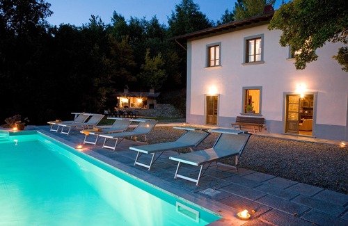 Poppi Villa | Idyllic Villa le Balze with Private Pool Near Florence