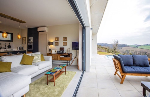 Salvagnac Villa | Villa Le Belvédère: Design Retreat with Pool & Scenic Views