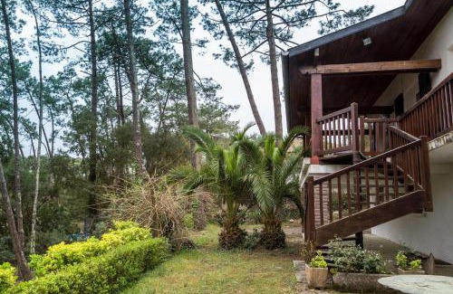 Les Estagnots House | Enchanted Villa Le Menez with Lake Views for 10 Guests