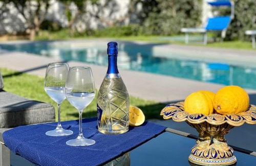 Mazara del Vallo Villa | Elegant Villa Le Onde - Top-Rated Oceanfront Retreat