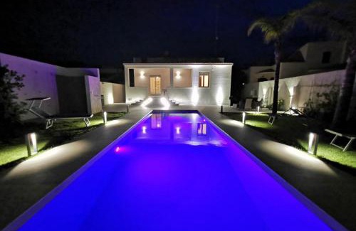 Mazara del Vallo Villa | Elegant Villa Le Onde - Top-Rated Oceanfront Retreat