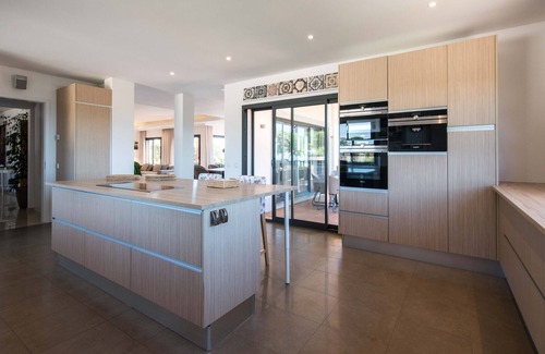 Quinta das Raposeiras Villa | Exclusive Villa with Breathtaking Views in the Algarve