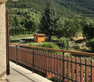 Villar-Saint-Pancrace Villa | Family-Friendly Stay at Villa Le Rocher with Great Reviews