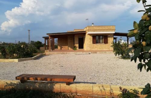 Racale House | Oceanfront Villa Le Site: Guest Rated 9.6, Pet Friendly