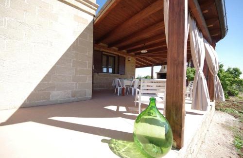 Racale House | Oceanfront Villa Le Site: Guest Rated 9.6, Pet Friendly