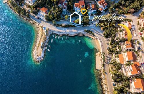 Medvinjak Apartment | Oceanfront Villa Leda with 9.7/10 Guest Rating