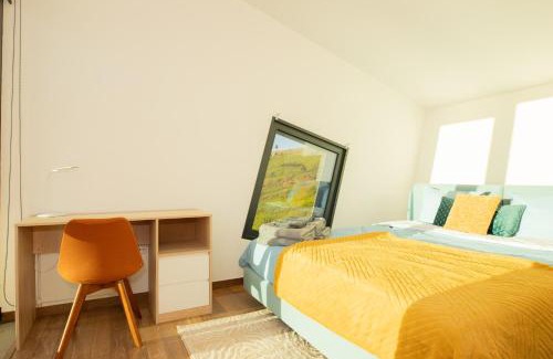 Faja da Ovelha Villa | Villa Leonor Cliffside Retreat - Guest Rated 9.8 with Pool