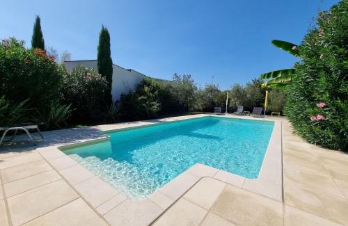 Morieres-les-Avignon Villa | Explore Enchanting Holiday Homes in France with Pools