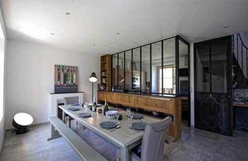 Ile-de-Brehat House | Experience Villa Les Embruns: 4-Star Oceanfront Retreat