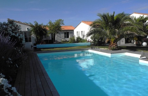 Angoulins Villa | Villa "les pieds dans l'eau" La Rochelle south for 10 people