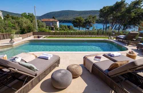 Cres Villa | Villa Leucolea: Family-Friendly Retreat with Private Pool