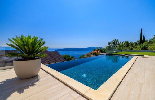Sveta Jelena Villa | Villa Levant for 10 people near Opatija with jacuzzi & sea view
