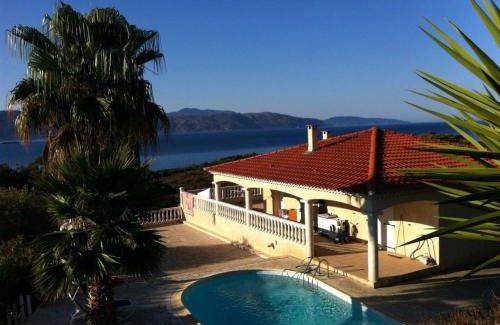 Sagone Apartment | Villa Liamone: Oceanfront Oasis with Exceptional Guest Ratings