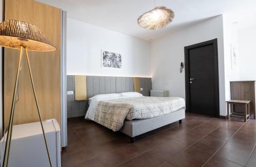 Cervia Hotel | Villa Liliana: Oceanfront Retreat with Top Guest Ratings