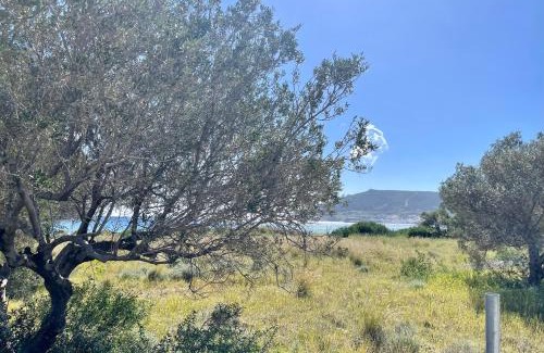 Karpathos Villa | Villa Limni: Pet-Friendly Retreat with Great Guest Ratings
