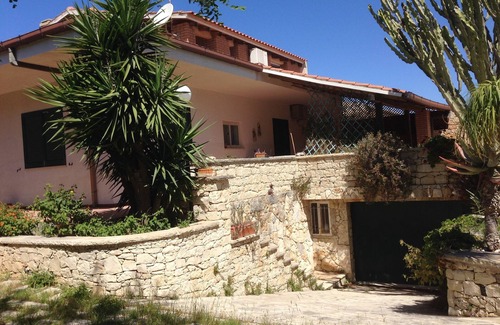 Marina di Modica Villa | Villa Lina: Guest Rated 10/10 in Marina di Modica