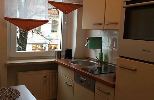 Bernburg Apartment | Villa Linde: Prime 2-Bedroom Apartment with Pool & Breakfast
