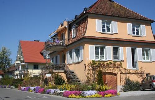 Nonnenhorn Apartment | Family-Friendly Villa Linke by Lake Constance - Rated 9.3