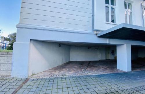 Warnemuende Apartment | Villa Lipsia/Seeblick: Oceanfront Family Getaway Awaits