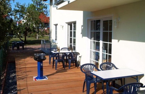 Glowe Apartment | Pet-Friendly Apartment Glowe: A Family-Friendly Retreat