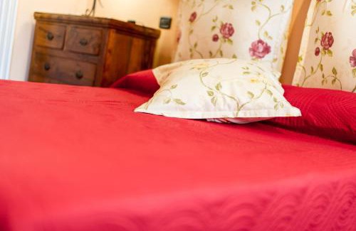 Diano Marina Apartment | Villa Lisa: Guest Rated 9.6 - Pet and Child Friendly Stay