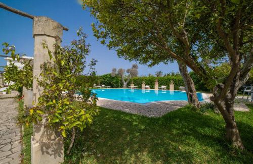 Melendugno Villa | Villa Lisa Garden with Pool - Family-Friendly Retreat