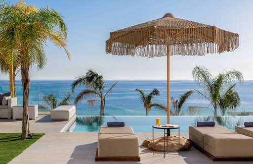 Lardos Villa | Villa Lithos - Inviting Four Bedroom Retreat for 8 Guests