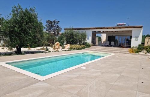 San Pietro in Bevagna Villa | Villa Livio S Pietro in Bevagna