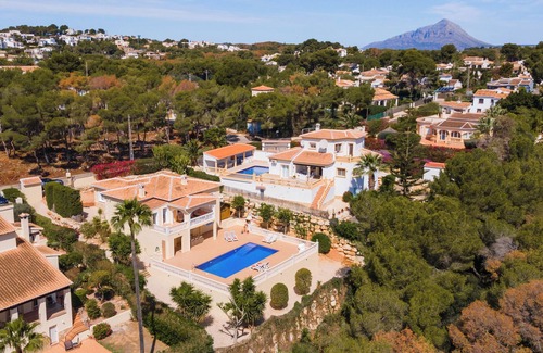 Cap de la Nau Villa | Villa Llesna in Javea: Ideal for Families with Pool & Views