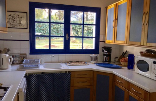 Noirmoutier-en-l'Ile House | Relaxing Villa Near Beaches with Pool & Family Amenities