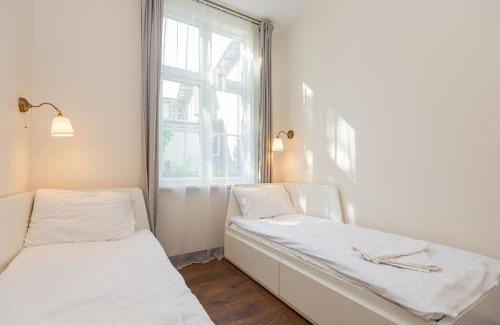 Juodkrante Apartment | Villa Loebel 1881 - Guest Rated 9.6, Family-Friendly Retreat